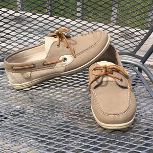 Sperry boat shoes